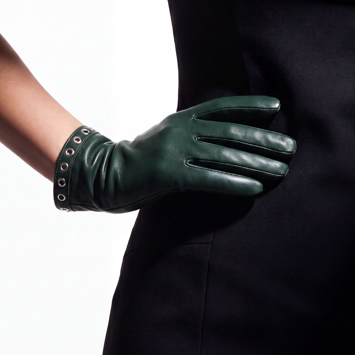 Gants femme en cuir d'agneau doublés soie – 21620SN