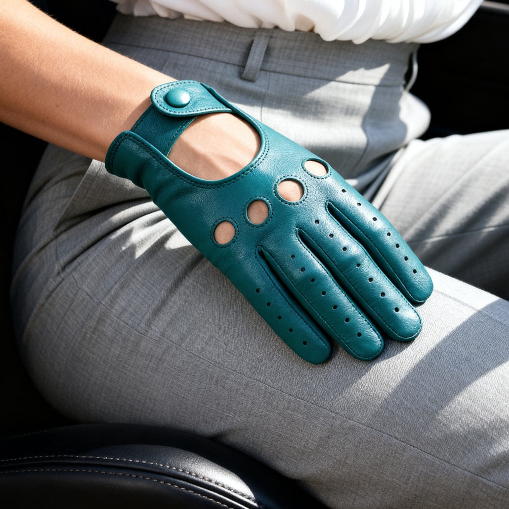 Gants de conduite cuir agneau-non doublé-21090NF Gants de conduite femme Glove Story